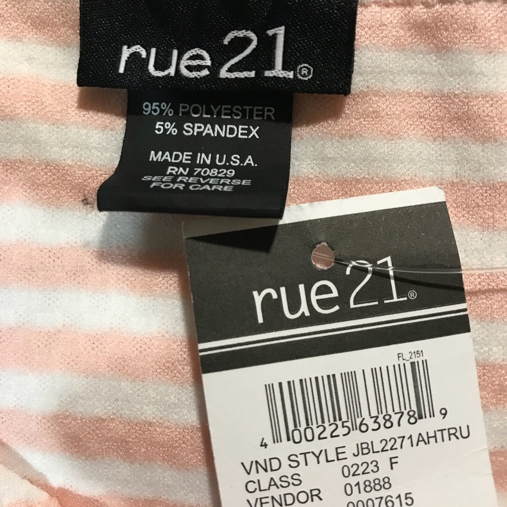 Pink White Striped Sleeveless Crop Tank Top - Picture 4 of 7